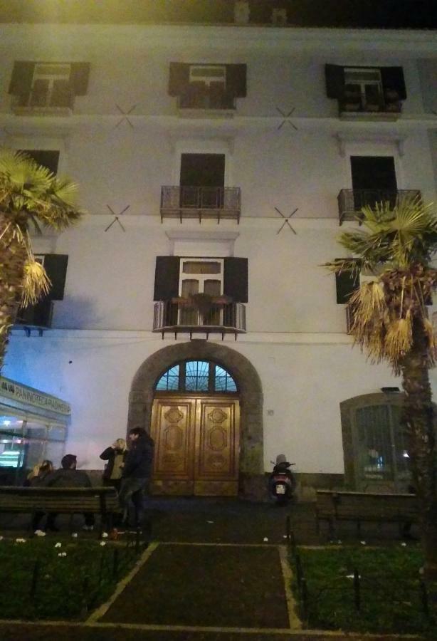 Il Sorriso Bed & Breakfast Salerno Bagian luar foto